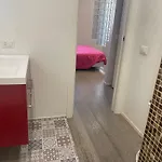 Cozy Flat Close To And Centre *