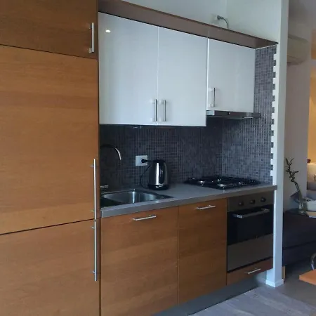 Cozy Flat Close To And Centre Бари