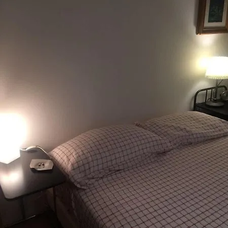 Cozy Flat Close To And Centre 바리