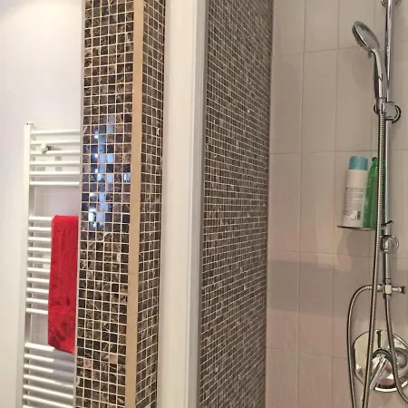 Cozy Flat Close To And Centre